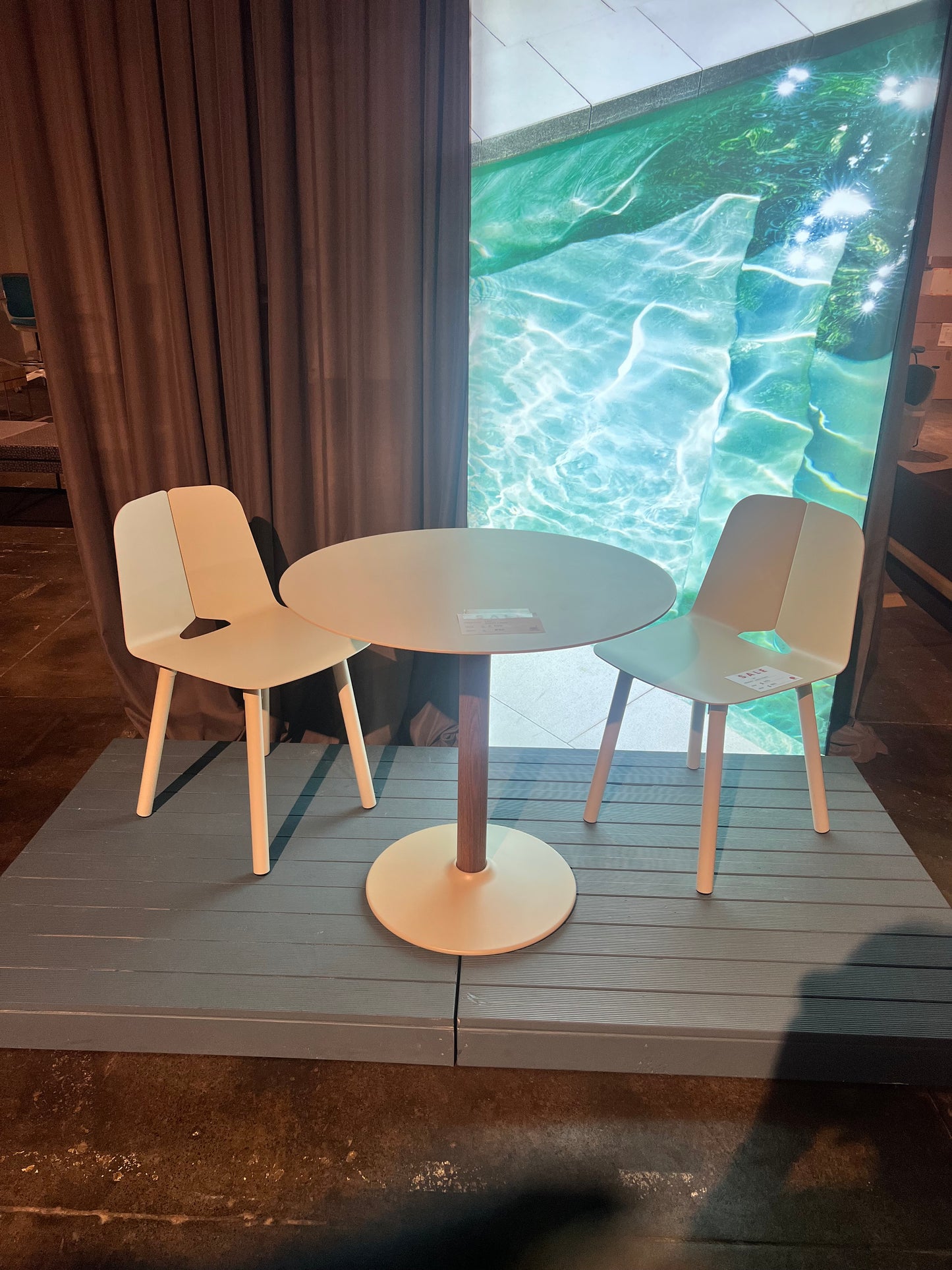 TAIT Seam Cafe Table - Timber stem