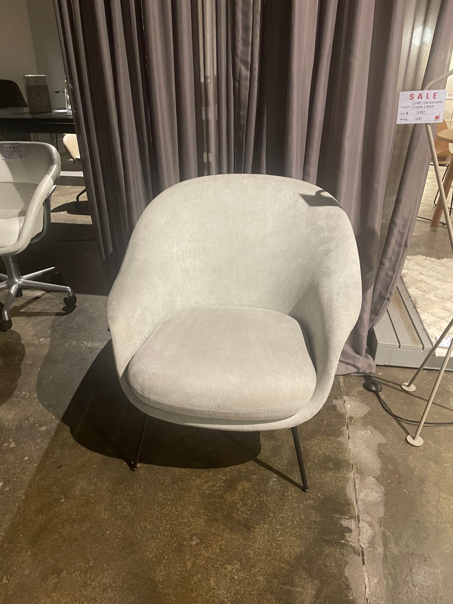 GUBI Bat Lounge Chair